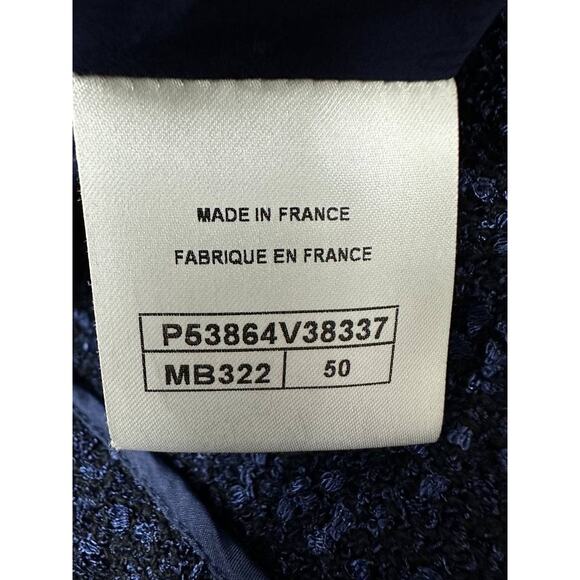 Elegant Chanel Navy Blue Tweed Mid-Length Coat - Size 50 - Picture 8 of 8